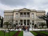 Palác Dolmabahce v Istanbulu