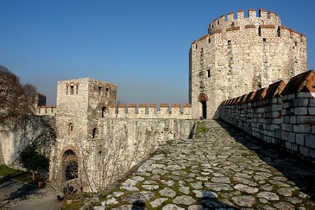 Yedikule - Istanbulská čtvrť a starobylý hrad